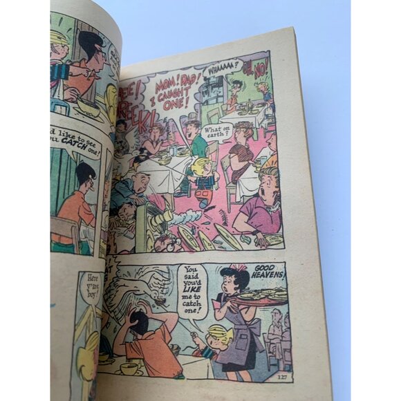 Dennis The Menace "Pocket Full Of Fun!" No. 13 Comic Book By Hank Ketcham - Picture 5 of 14